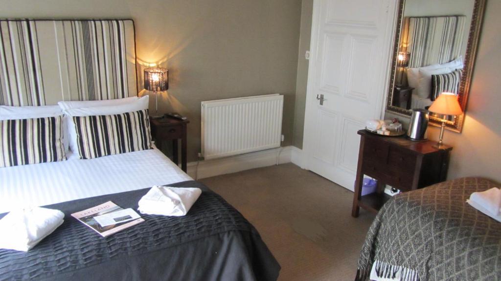 Monties Guest House - Adults Only Bowness-on-Windermere Room photo